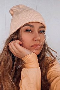 Анна, метро Авиамоторная