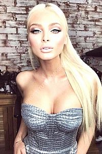 Настя, метро Серпуховская