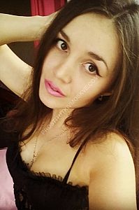 Оксана, метро Братиславская