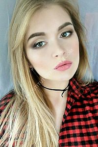 Лена, метро Новоясеневская