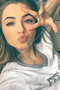 Оля, метро Каширская