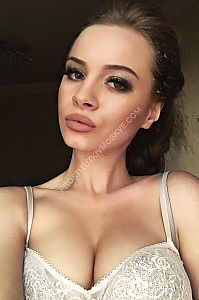 Эльвира, метро Бунинская аллея