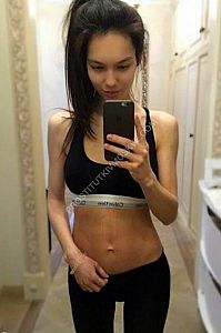 Анюта, метро Бульвар Адмирала Ушакова