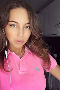 Аня, метро Мичуринский проспект
