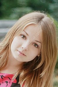 Настя, метро Чкаловская