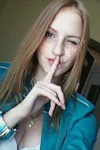 Юля, метро Медведково