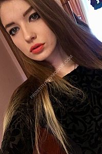 Алиса, метро Перово