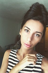Света, метро Калужская