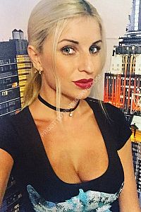 Алина, метро Автозаводская