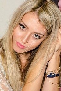 Ирина, метро Курская
