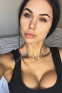Вика, метро Тверская