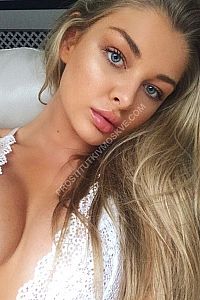 Алина, метро Селигерская