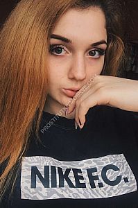 СОНЯ, метро Театральная