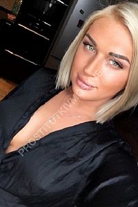 Елена, метро Ленинский проспект