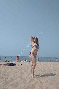 Полина, метро Окружная