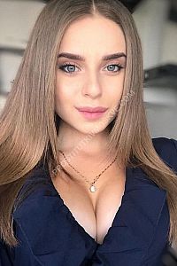Лена, метро Новокосино