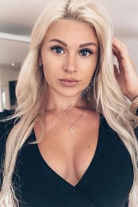 Алина, метро Балтийская
