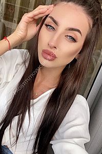 марина, метро Домодедовская